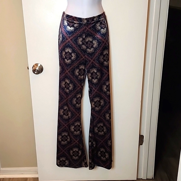 NWT BAND OF GYPSIES | Velvet Boho Bell Bottom Pants Size Medium - Picture 1 of 5